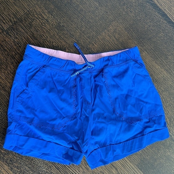 Kids Lululemon brand (ivivva) shorts - Picture 1 of 2